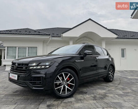 Чорний Фольксваген Туарег, об'ємом двигуна 3 л та пробігом 105 тис. км за 57888 $, фото 7 на Automoto.ua