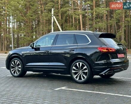 Черный Фольксваген Туарег, объемом двигателя 2.97 л и пробегом 264 тыс. км за 44000 $, фото 21 на Automoto.ua