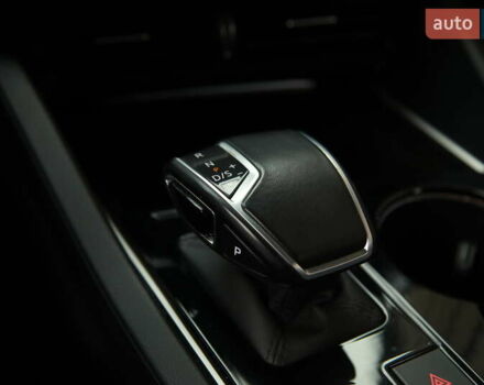 Чорний Фольксваген Туарег, об'ємом двигуна 2.99 л та пробігом 120 тис. км за 35000 $, фото 17 на Automoto.ua