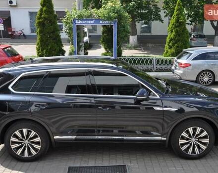 Черный Фольксваген Туарег, объемом двигателя 2.97 л и пробегом 138 тыс. км за 46400 $, фото 10 на Automoto.ua