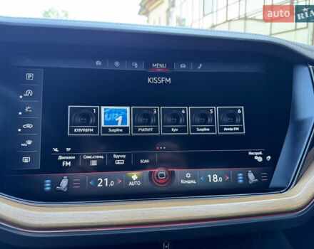 Чорний Фольксваген Туарег, об'ємом двигуна 2.97 л та пробігом 206 тис. км за 45000 $, фото 39 на Automoto.ua