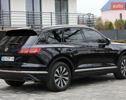 Черный Фольксваген Туарег, объемом двигателя 2.97 л и пробегом 252 тыс. км за 40500 $, фото 15 на Automoto.ua