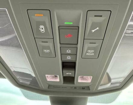 Черный Фольксваген Туарег, объемом двигателя 2.97 л и пробегом 187 тыс. км за 45500 $, фото 33 на Automoto.ua