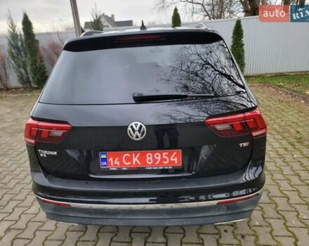 Чорний Фольксваген Туарег, об'ємом двигуна 2 л та пробігом 83 тис. км за 18900 $, фото 9 на Automoto.ua