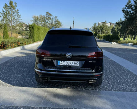 Черный Фольксваген Туарег, объемом двигателя 2.97 л и пробегом 128 тыс. км за 39900 $, фото 5 на Automoto.ua