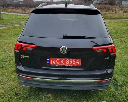 Чорний Фольксваген Туарег, об'ємом двигуна 2 л та пробігом 83 тис. км за 18900 $, фото 10 на Automoto.ua