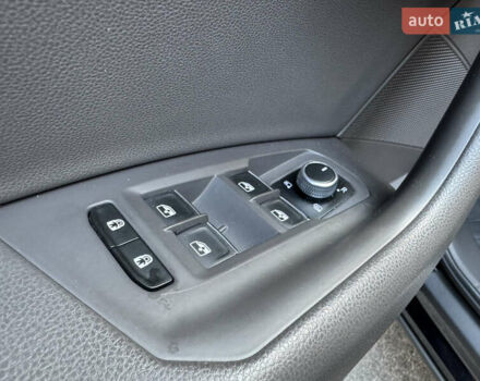 Чорний Фольксваген Туарег, об'ємом двигуна 2.97 л та пробігом 206 тис. км за 45000 $, фото 27 на Automoto.ua