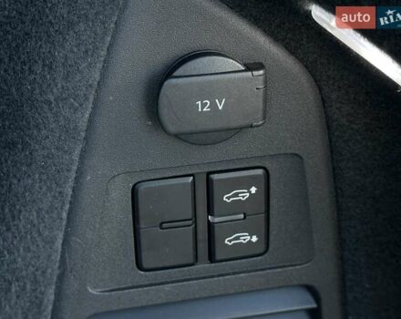 Чорний Фольксваген Туарег, об'ємом двигуна 2.97 л та пробігом 186 тис. км за 41900 $, фото 17 на Automoto.ua