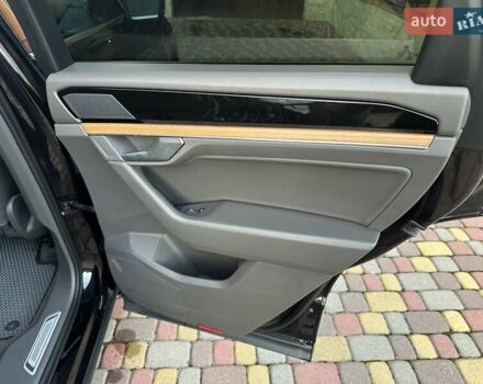 Чорний Фольксваген Туарег, об'ємом двигуна 2.97 л та пробігом 190 тис. км за 42000 $, фото 20 на Automoto.ua