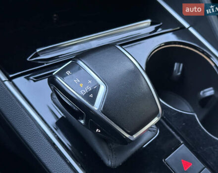 Черный Фольксваген Туарег, объемом двигателя 3 л и пробегом 259 тыс. км за 38999 $, фото 89 на Automoto.ua