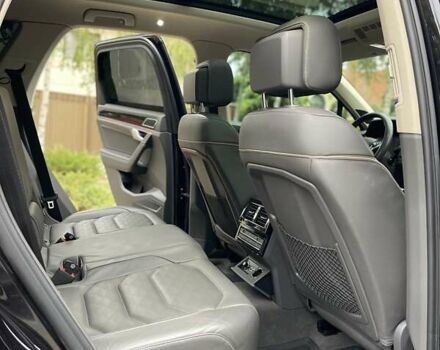 Чорний Фольксваген Туарег, об'ємом двигуна 2.97 л та пробігом 118 тис. км за 53900 $, фото 21 на Automoto.ua