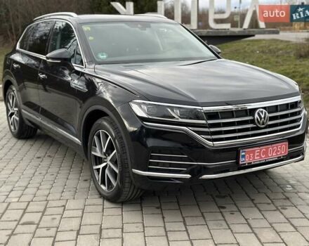 Черный Фольксваген Туарег, объемом двигателя 2.97 л и пробегом 96 тыс. км за 45500 $, фото 1 на Automoto.ua
