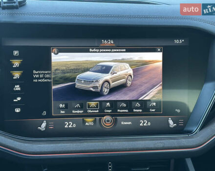 Черный Фольксваген Туарег, объемом двигателя 3 л и пробегом 259 тыс. км за 38999 $, фото 102 на Automoto.ua