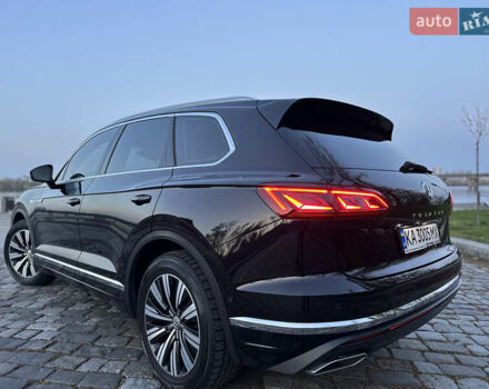 Черный Фольксваген Туарег, объемом двигателя 3 л и пробегом 229 тыс. км за 39999 $, фото 17 на Automoto.ua