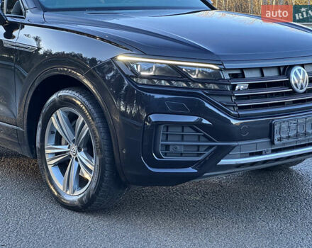 Черный Фольксваген Туарег, объемом двигателя 3 л и пробегом 259 тыс. км за 38999 $, фото 13 на Automoto.ua