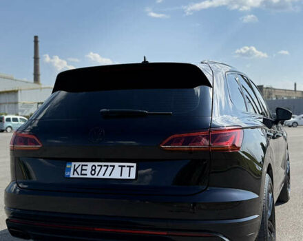 Черный Фольксваген Туарег, объемом двигателя 2.97 л и пробегом 76 тыс. км за 58500 $, фото 9 на Automoto.ua