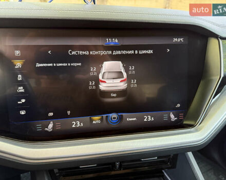 Черный Фольксваген Туарег, объемом двигателя 2.97 л и пробегом 154 тыс. км за 46000 $, фото 9 на Automoto.ua