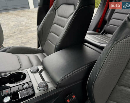 Чорний Фольксваген Туарег, об'ємом двигуна 3 л та пробігом 99 тис. км за 57888 $, фото 56 на Automoto.ua