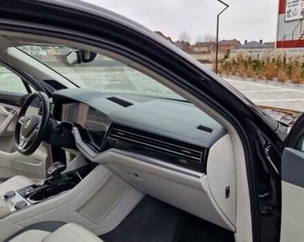 Черный Фольксваген Туарег, объемом двигателя 3 л и пробегом 189 тыс. км за 42800 $, фото 23 на Automoto.ua