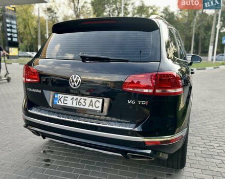 Черный Фольксваген Туарег, объемом двигателя 2.97 л и пробегом 121 тыс. км за 39900 $, фото 27 на Automoto.ua