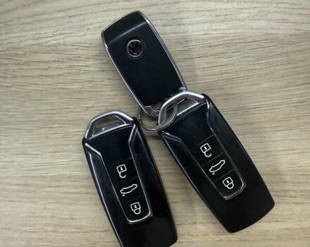 Черный Фольксваген Туарег, объемом двигателя 2.97 л и пробегом 187 тыс. км за 45500 $, фото 44 на Automoto.ua