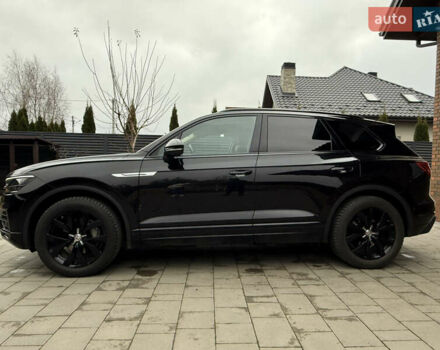 Черный Фольксваген Туарег, объемом двигателя 2.97 л и пробегом 135 тыс. км за 45500 $, фото 9 на Automoto.ua