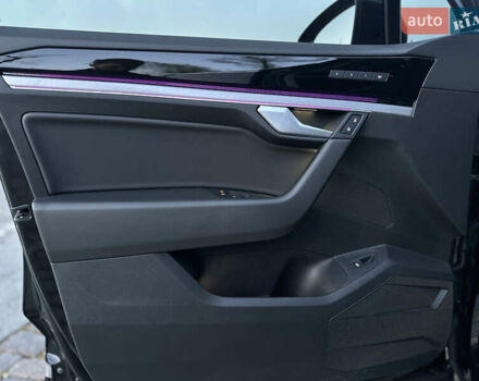 Черный Фольксваген Туарег, объемом двигателя 3 л и пробегом 229 тыс. км за 39999 $, фото 30 на Automoto.ua