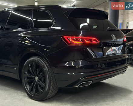 Черный Фольксваген Туарег, объемом двигателя 2.97 л и пробегом 172 тыс. км за 50500 $, фото 12 на Automoto.ua