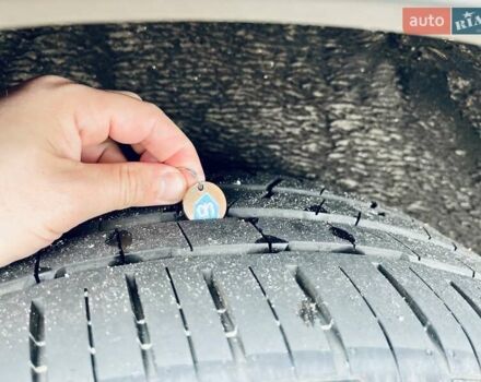 Чорний Фольксваген Туарег, об'ємом двигуна 3 л та пробігом 106 тис. км за 32519 $, фото 26 на Automoto.ua