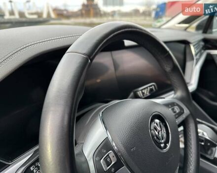 Черный Фольксваген Туарег, объемом двигателя 2.97 л и пробегом 96 тыс. км за 45500 $, фото 30 на Automoto.ua