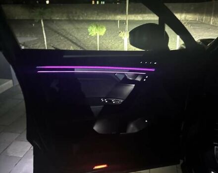 Черный Фольксваген Туарег, объемом двигателя 2.97 л и пробегом 264 тыс. км за 44000 $, фото 101 на Automoto.ua