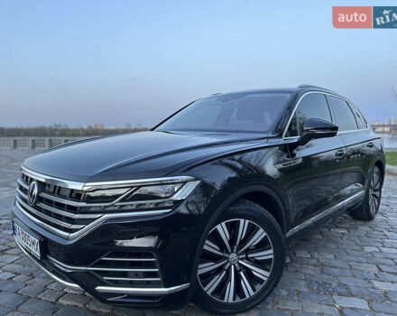 Черный Фольксваген Туарег, объемом двигателя 3 л и пробегом 229 тыс. км за 39999 $, фото 5 на Automoto.ua