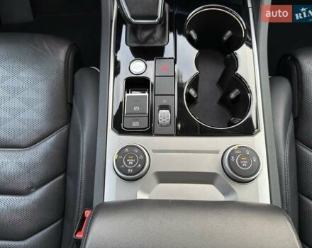 Черный Фольксваген Туарег, объемом двигателя 2.97 л и пробегом 187 тыс. км за 45500 $, фото 27 на Automoto.ua