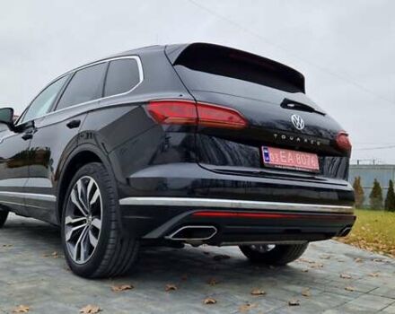 Черный Фольксваген Туарег, объемом двигателя 3 л и пробегом 189 тыс. км за 42800 $, фото 65 на Automoto.ua