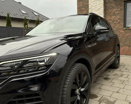 Черный Фольксваген Туарег, объемом двигателя 2.97 л и пробегом 135 тыс. км за 45500 $, фото 3 на Automoto.ua