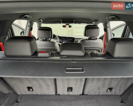 Чорний Фольксваген Туарег, об'ємом двигуна 3 л та пробігом 99 тис. км за 57888 $, фото 35 на Automoto.ua