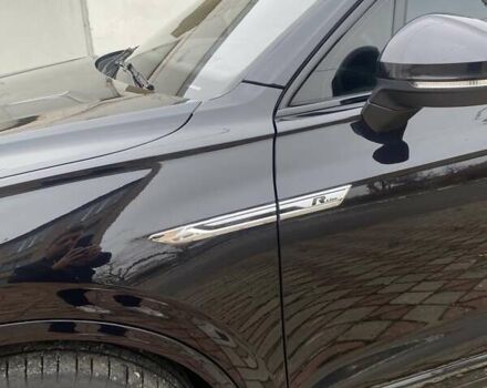 Черный Фольксваген Туарег, объемом двигателя 2.97 л и пробегом 231 тыс. км за 45500 $, фото 29 на Automoto.ua