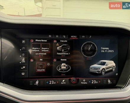 Чорний Фольксваген Туарег, об'ємом двигуна 3 л та пробігом 99 тис. км за 57888 $, фото 70 на Automoto.ua