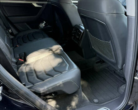 Черный Фольксваген Туарег, объемом двигателя 2.97 л и пробегом 154 тыс. км за 46000 $, фото 11 на Automoto.ua