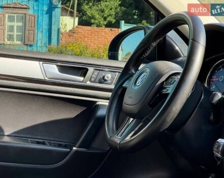 Черный Фольксваген Туарег, объемом двигателя 2.97 л и пробегом 188 тыс. км за 21980 $, фото 50 на Automoto.ua