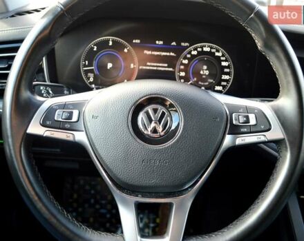 Черный Фольксваген Туарег, объемом двигателя 2.97 л и пробегом 115 тыс. км за 39900 $, фото 19 на Automoto.ua