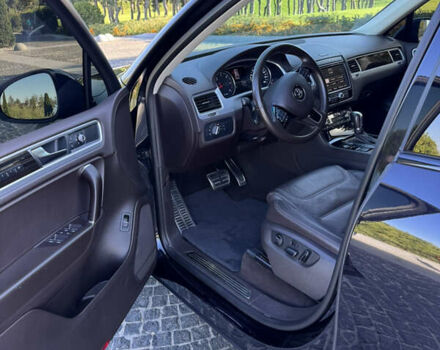 Черный Фольксваген Туарег, объемом двигателя 2.97 л и пробегом 128 тыс. км за 39900 $, фото 8 на Automoto.ua