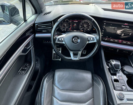 Чорний Фольксваген Туарег, об'ємом двигуна 2.97 л та пробігом 240 тис. км за 43500 $, фото 23 на Automoto.ua