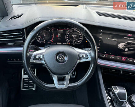 Чорний Фольксваген Туарег, об'ємом двигуна 2.97 л та пробігом 240 тис. км за 43500 $, фото 28 на Automoto.ua