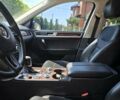 Черный Фольксваген Туарег, объемом двигателя 2.97 л и пробегом 129 тыс. км за 32000 $, фото 17 на Automoto.ua