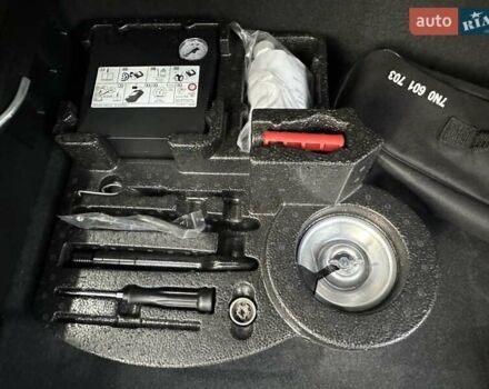 Черный Фольксваген Туарег, объемом двигателя 2.97 л и пробегом 264 тыс. км за 44000 $, фото 77 на Automoto.ua