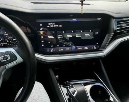 Черный Фольксваген Туарег, объемом двигателя 2.97 л и пробегом 162 тыс. км за 48500 $, фото 3 на Automoto.ua