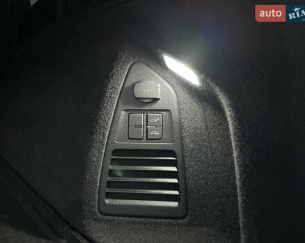 Черный Фольксваген Туарег, объемом двигателя 3 л и пробегом 229 тыс. км за 39999 $, фото 52 на Automoto.ua