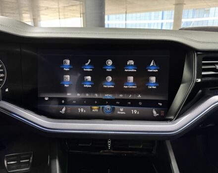 Черный Фольксваген Туарег, объемом двигателя 3 л и пробегом 172 тыс. км за 50500 $, фото 21 на Automoto.ua