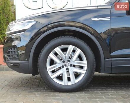 Черный Фольксваген Туарег, объемом двигателя 2.97 л и пробегом 115 тыс. км за 39900 $, фото 6 на Automoto.ua